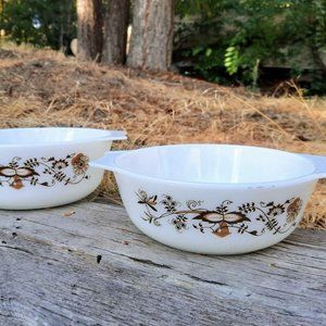 2 Pyrex brown 'floral vine' casserole dishes